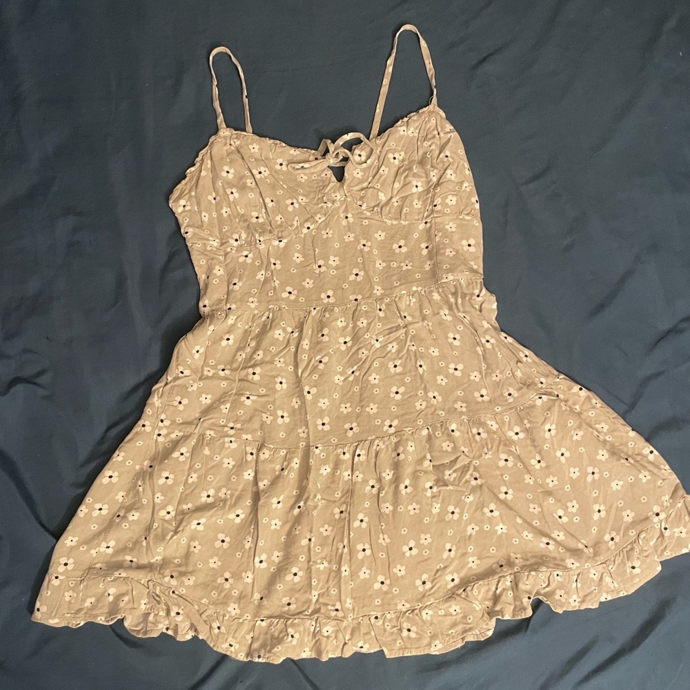 Hollister Sage Green Mini Sundress Black and White Floral Design Tie Front XL